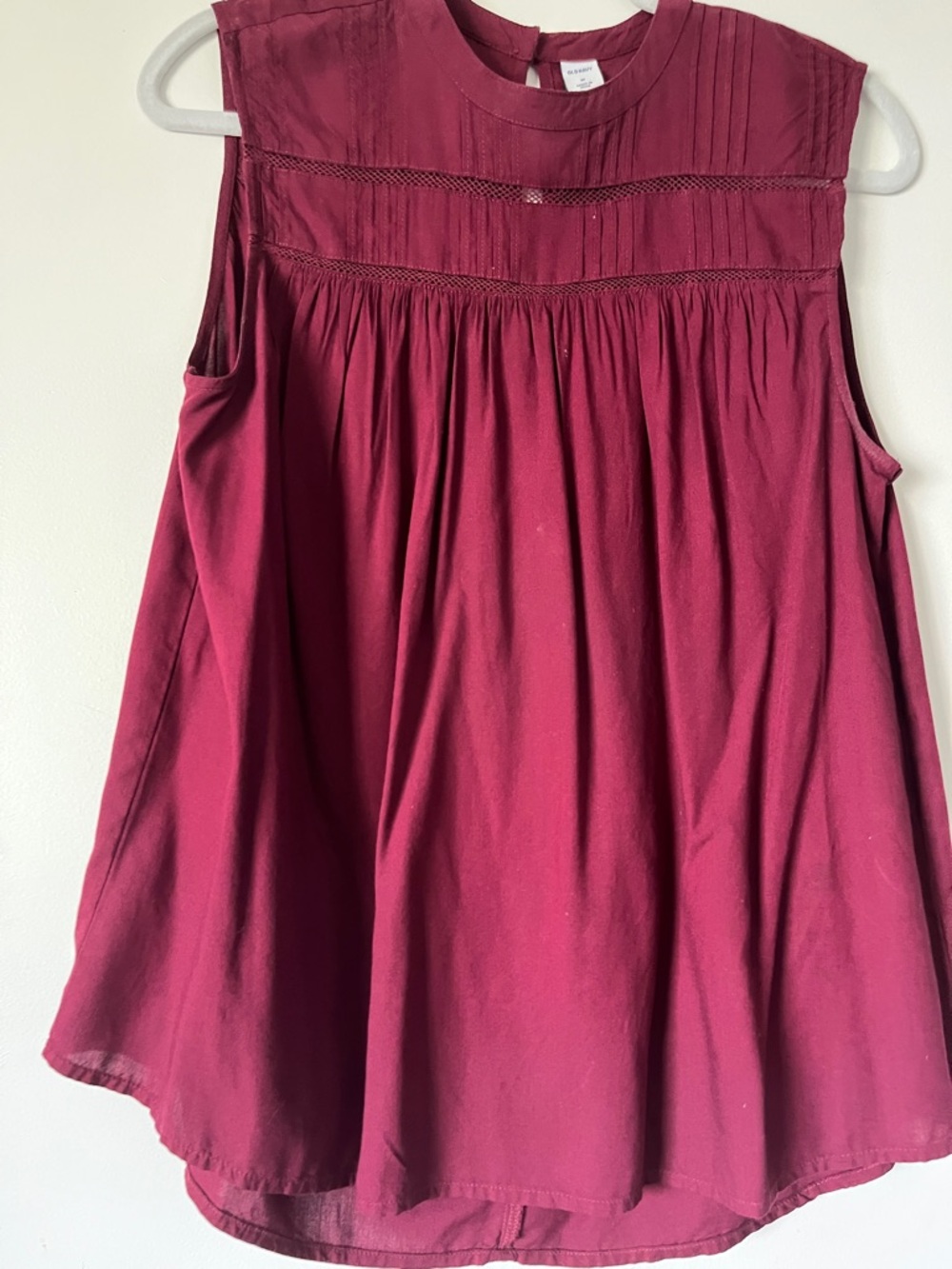 Old Navy Burgundy Sleeveless Pintuck blouse, color is darker, beautiful